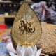 Lá bồ đề chữ đứng trong hộp kính mạ vàng 24K
